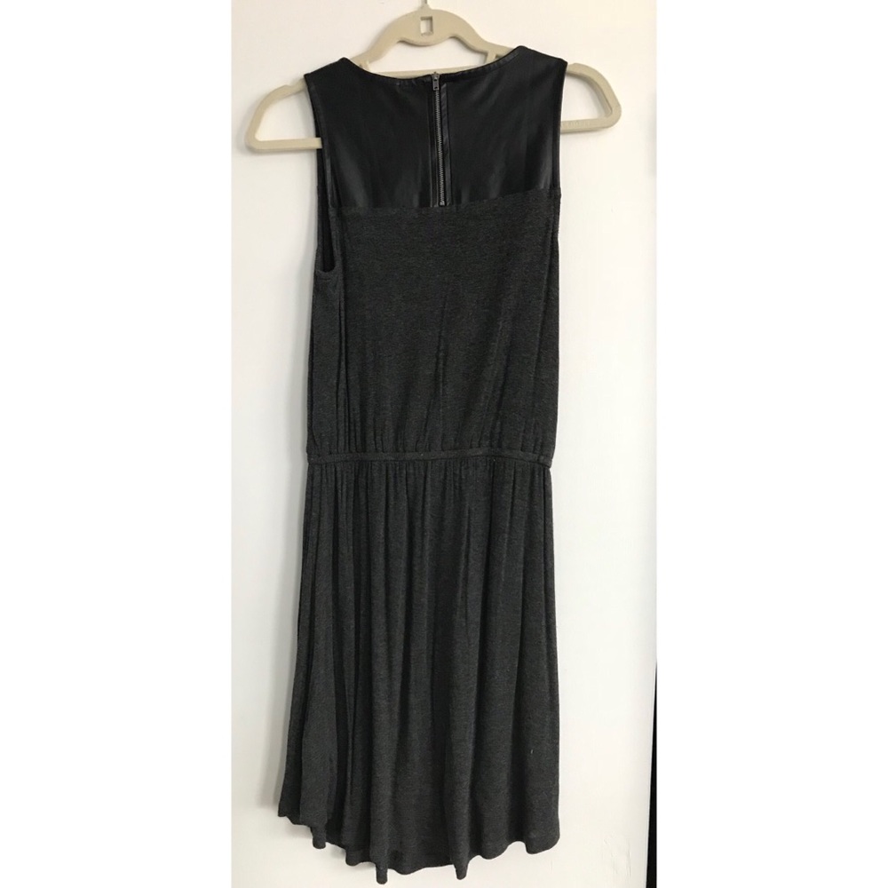 NWOT Gray shift with leather detail by Splendid - Picture 2 of 4